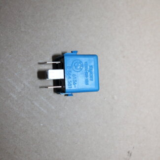 Sluitrelais hemelsblauw