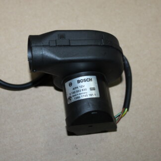 Luchtcompressor / E-box ventilator